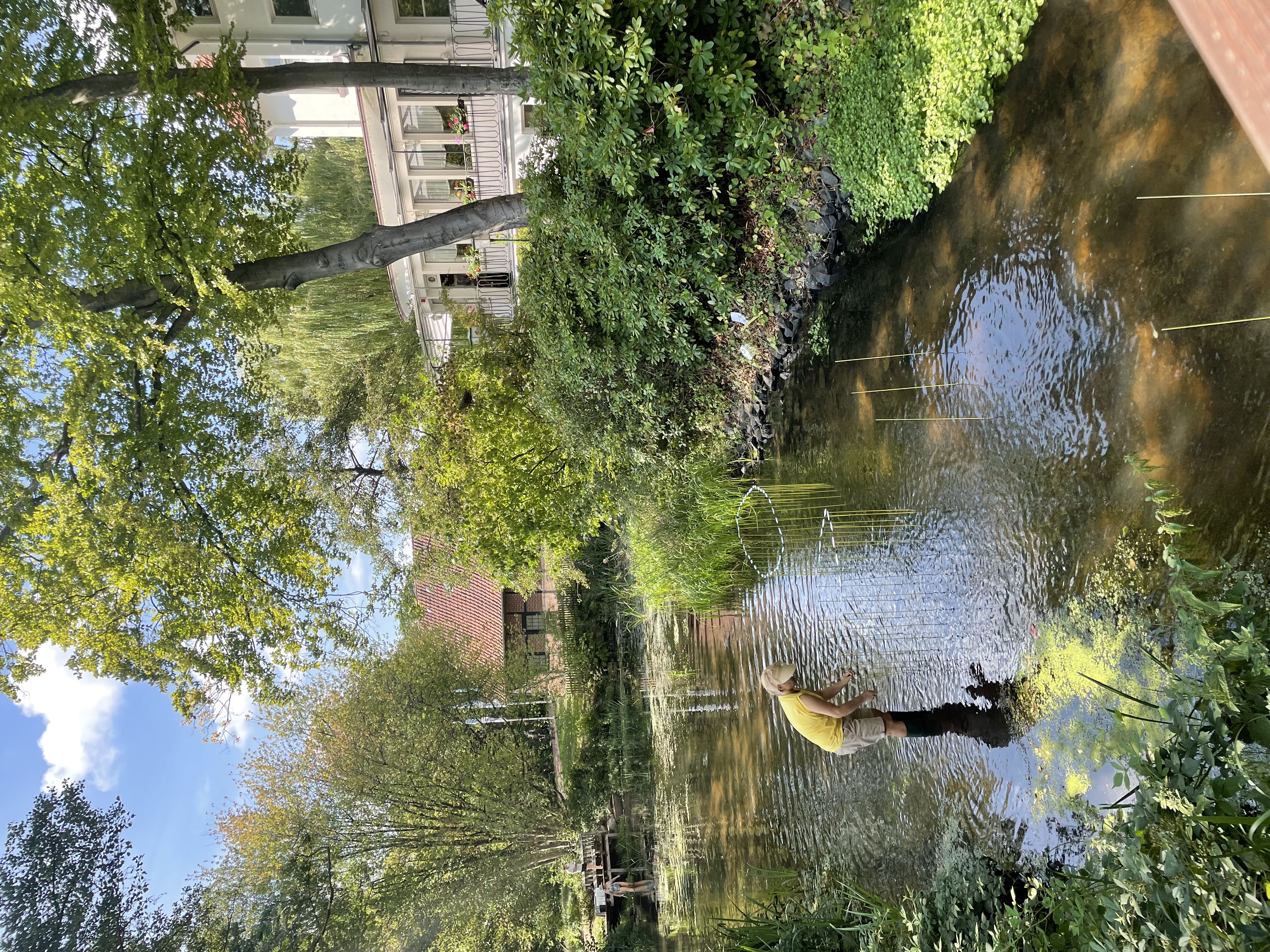 GLASPLASTIK UND GARTEN